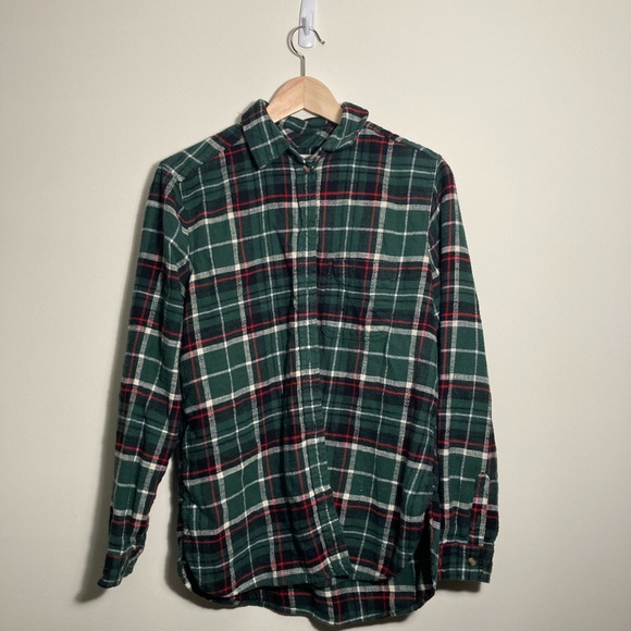 American Eagle Boyfriend Fit Flannel